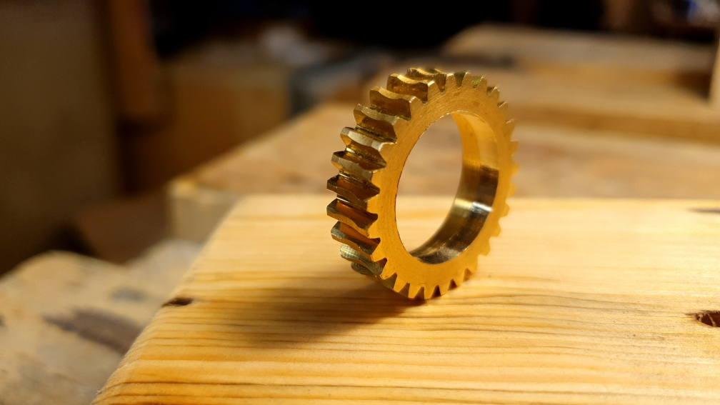 Lingsma Electric Upright Basses